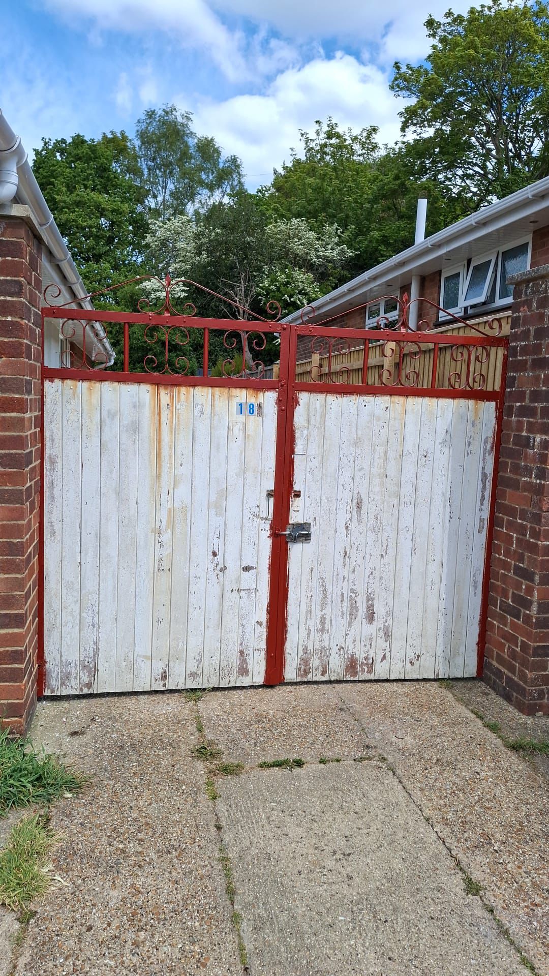 Gate before painting